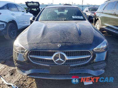 Piąte zdjęcie samochodu w środku: 2025 MERCEDES-BENZ C 300 4MATIC VIN:W1KAF4HB9SR261812 - miniatura