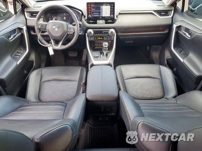 Zdjęcie 8 z 12 samochodu: 2021 TOYOTA RAV4 LIMITED VIN:4T3D6RFV2MU035860 - miniatura