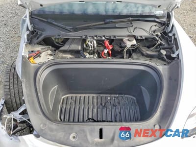 Zdjęcie 11 z 11 samochodu: 2022 TESLA MODEL Y VIN:7SAYGDEF6NF489373 - miniatura