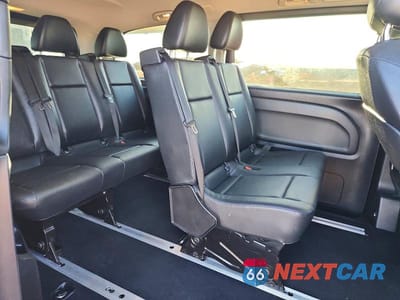 Zdjęcie 11 z 12 samochodu: 2016 MERCEDES-BENZ METRIS VIN:WD4PG2EE9G3091083 - miniatura