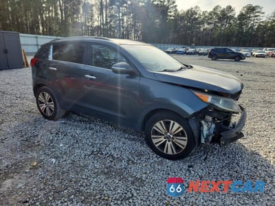 Czwarte zdjęcie samochodu z boku: 2014 KIA SPORTAGE EX VIN:KNDPC3AC1E7571625 - miniatura