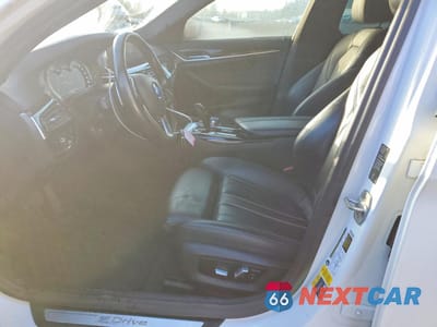 Zdjęcie 7 z 12 samochodu: 2018 BMW 530XE VIN:WBAJB1C58JB084616 - miniatura