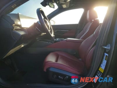 Zdjęcie 7 z 11 samochodu: 2024 BMW 530 XI VIN:WBA53FJ04RCP81256 - miniatura