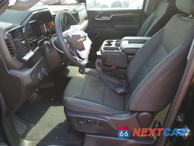 Zdjęcie 7 z 11 samochodu: 2026 CHEVROLET SILVERADO K1500 LT-L VIN:1GCPKKEK4TZ125176 - miniatura