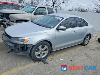 2014 VOLKSWAGEN JETTA TDI 3VWLL7AJXEM357157 - główne zdjęcie licytacji z USA - miniatura