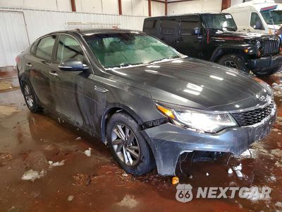 Czwarte zdjęcie samochodu z boku: 2020 KIA OPTIMA LX VIN:5XXGT4L38LG393283 - miniatura