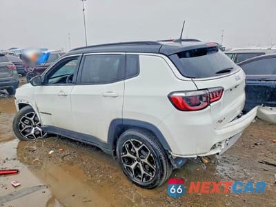 Drugie zdjęcie samochodu z przodu: 2025 JEEP COMPASS LIMITED VIN:3C4NJDCN3ST502587 - miniatura
