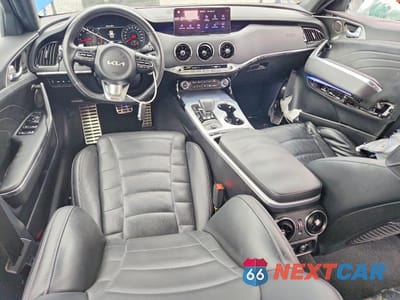 Zdjęcie 8 z 14 samochodu: 2022 KIA STINGER GT2 VIN:KNAE55LC2N6115971 - miniatura