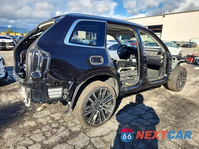 Trzecie zdjęcie samochodu z tyłu: 2025 VOLVO XC90 PLUS VIN:YV4062JB7S1370298 - miniatura