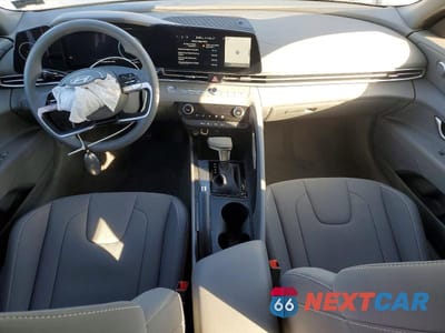 Zdjęcie 8 z 13 samochodu: 2024 HYUNDAI ELANTRA SEL VIN:KMHLM4DG2RU756947 - miniatura