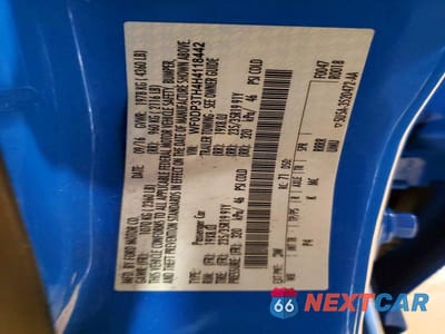 Zdjęcie 12 z 12 samochodu: 2017 FORD FOCUS RS VIN:WF0DP3TH4H4118442 - miniatura