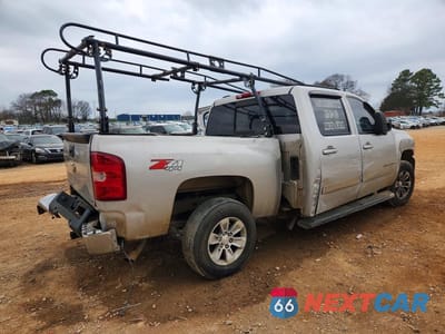 Trzecie zdjęcie samochodu z tyłu: 2007 CHEVROLET SILVERADO K1500 CREW CAB VIN:2GCEK13M071522002 - miniatura