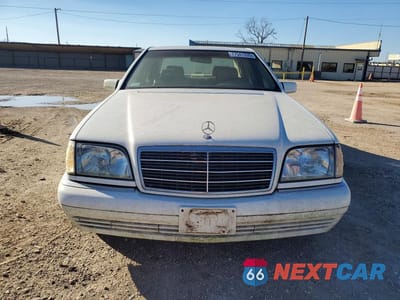 Piąte zdjęcie samochodu w środku: 1999 MERCEDES-BENZ S-CLASS VIN:WDBGA32G9XA419734 - miniatura