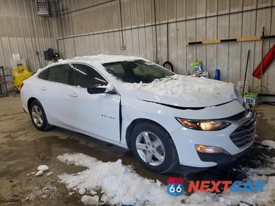 Czwarte zdjęcie samochodu z boku: 2022 CHEVROLET MALIBU LS VIN:1G1ZB5ST1NF191558 - miniatura