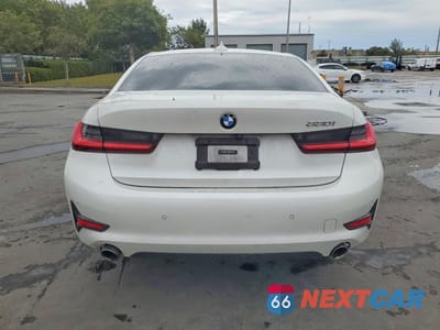 Zdjęcie 6 z 12 samochodu: 2021 BMW 330I VIN:3MW5R1J06M8B66645 - miniatura