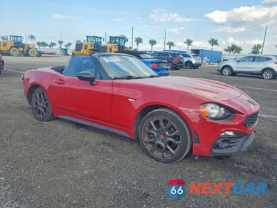 Czwarte zdjęcie samochodu z boku: 2017 FIAT 124 SPIDER CLASSICA VIN:JC1NFAEK4H0125774 - miniatura