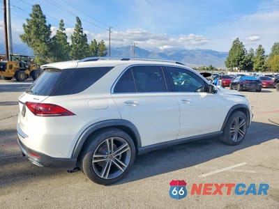 Trzecie zdjęcie samochodu z tyłu: 2022 MERCEDES-BENZ GLE 350 4MATIC VIN:4JGFB4KB6NA746847 - miniatura
