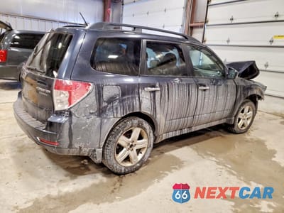 Trzecie zdjęcie samochodu z tyłu: 2010 SUBARU FORESTER 2.5X PREMIUM VIN:JF2SH6CC1AH761487 - miniatura
