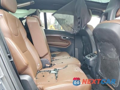 Zdjęcie 11 z 12 samochodu: 2020 VOLVO XC90 T6 MOMENTUM VIN:YV4A22PK9L1593645 - miniatura