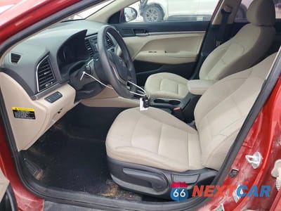 Zdjęcie 7 z 13 samochodu: 2017 HYUNDAI ELANTRA SE VIN:5NPD74LF4HH115736 - miniatura