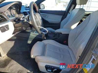 Zdjęcie 7 z 12 samochodu: 2017 BMW 330 XI VIN:WBA8D9G51HNU59983 - miniatura