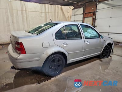 Trzecie zdjęcie samochodu z tyłu: 2005 VOLKSWAGEN JETTA GLS TDI VIN:3VWSR69M25M022154 - miniatura