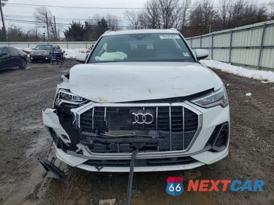 Piąte zdjęcie samochodu w środku: 2021 AUDI Q3 PREMIUM PLUS S LINE 45 VIN:WA1EECF34M1046855 - miniatura
