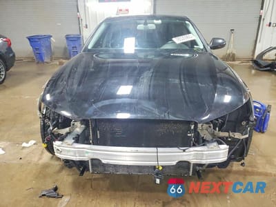 Piąte zdjęcie samochodu w środku: 2017 AUDI A6 PREMIUM PLUS VIN:WAUF2AFC3HN112802 - miniatura