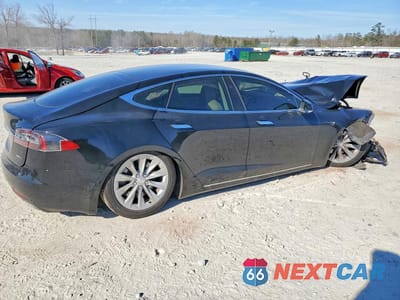 Trzecie zdjęcie samochodu z tyłu: 2017 TESLA MODEL S VIN:5YJSA1E23HF202575 - miniatura