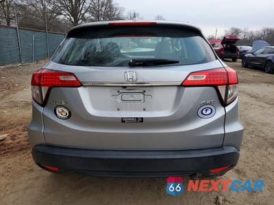 Zdjęcie 6 z 13 samochodu: 2019 HONDA HR-V LX VIN:3CZRU6H33KG719779 - miniatura