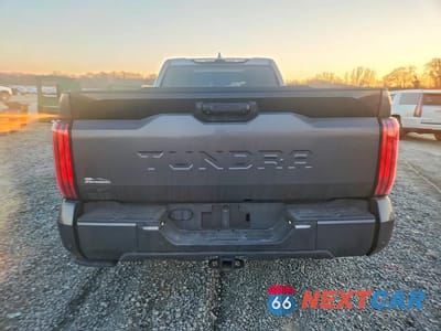 Zdjęcie 6 z 12 samochodu: 2025 TOYOTA TUNDRA PLATINUM VIN:5TFNA5EC7SX037365 - miniatura