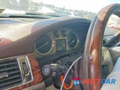 Zdjęcie 9 z 12 samochodu: 2009 CADILLAC ESCALADE ESV PLATINUM VIN:1GYFK36269R254586 - miniatura