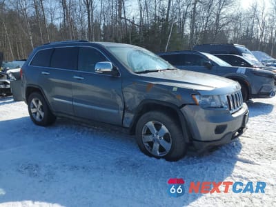 Czwarte zdjęcie samochodu z boku: 2011 JEEP GRAND CHEROKEE LIMITED VIN:1J4RR5GGXBC704604 - miniatura