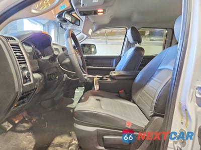 Zdjęcie 7 z 12 samochodu: 2023 RAM 1500 CLASSIC TRADESMAN VIN:1C6RR6FG4PS580315 - miniatura