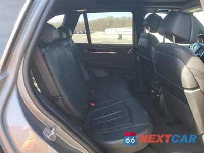 Zdjęcie 11 z 12 samochodu: 2017 BMW X5 SDRIVE35I VIN:5UXKR2C59H0U18469 - miniatura