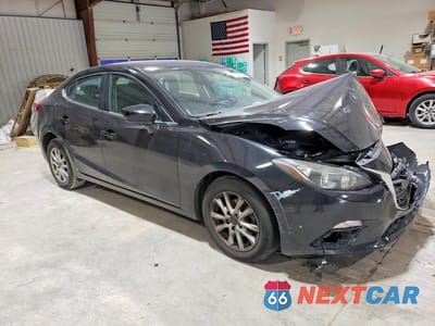 Czwarte zdjęcie samochodu z boku: 2014 MAZDA 3 GRAND TOURING VIN:JM1BM1W74E1121185 - miniatura
