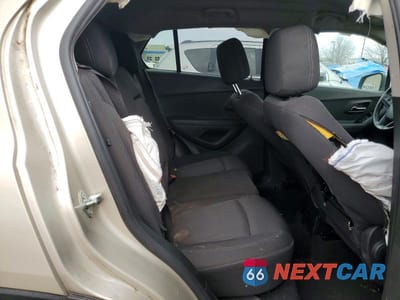 Zdjęcie 11 z 12 samochodu: 2016 CHEVROLET TRAX 1LT VIN:3GNCJLSB7GL127777 - miniatura