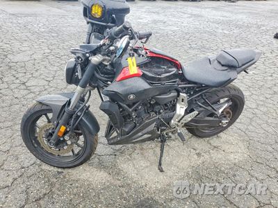 Trzecie zdjęcie samochodu z tyłu: 2015 YAMAHA FZ07 C VIN:JYARM06Y0FA000071 - miniatura
