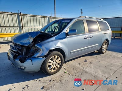 2010 KIA SEDONA EX KNDMH4C39A6324330 - główne zdjęcie licytacji z USA - miniatura