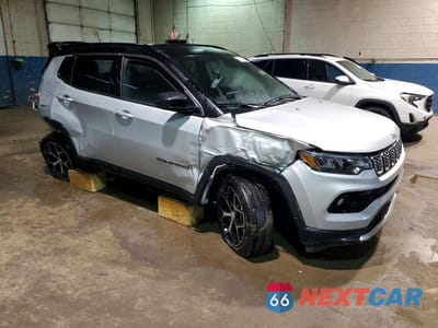 Czwarte zdjęcie samochodu z boku: 2024 JEEP COMPASS LIMITED VIN:3C4NJDCN8RT115270 - miniatura