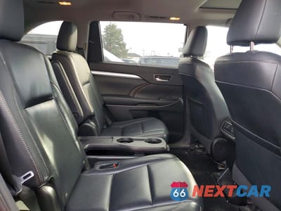 Zdjęcie 11 z 13 samochodu: 2015 TOYOTA HIGHLANDER XLE VIN:5TDJKRFH3FS169127 - miniatura