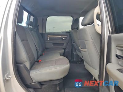 Zdjęcie 10 z 12 samochodu: 2015 RAM 2500 SLT VIN:3C6UR5DL9FG571295 - miniatura