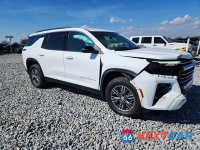 Czwarte zdjęcie samochodu z boku: 2026 CHEVROLET TRAVERSE LT VIN:1GNEVGKS3TJ101814 - miniatura