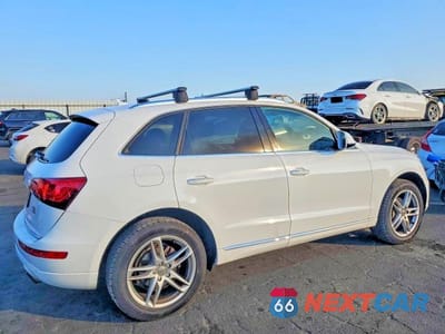 Trzecie zdjęcie samochodu z tyłu: 2017 AUDI Q5 PREMIUM VIN:WA1C2AFP2HA068415 - miniatura