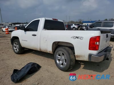 Drugie zdjęcie samochodu z przodu: 2007 CHEVROLET SILVERADO K1500 VIN:1GCEK14C27Z584269 - miniatura