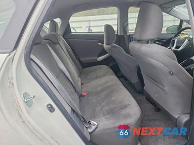 Zdjęcie 10 z 11 samochodu: 2015 TOYOTA PRIUS VIN:JTDKN3DU1F1886132 - miniatura