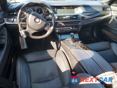 Zdjęcie 8 z 11 samochodu: 2013 BMW 550 XI VIN:WBAFU9C54DDY72204 - miniatura