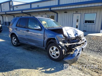 Czwarte zdjęcie samochodu z boku: 2004 MERCEDES BENZ ML 350 VIN:4JGAB57E44A478950 - miniatura