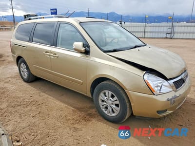 Czwarte zdjęcie samochodu z boku: 2011 KIA SEDONA LX VIN:KNDMG4C77B6397851 - miniatura