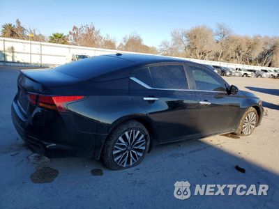 Trzecie zdjęcie samochodu z tyłu: 2024 NISSAN ALTIMA SV VIN:1N4BL4DV4RN340268 - miniatura